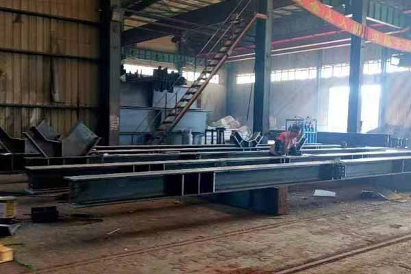 長春鋼結(jié)構(gòu)廠房搭建時(shí)柱、梁的要求？